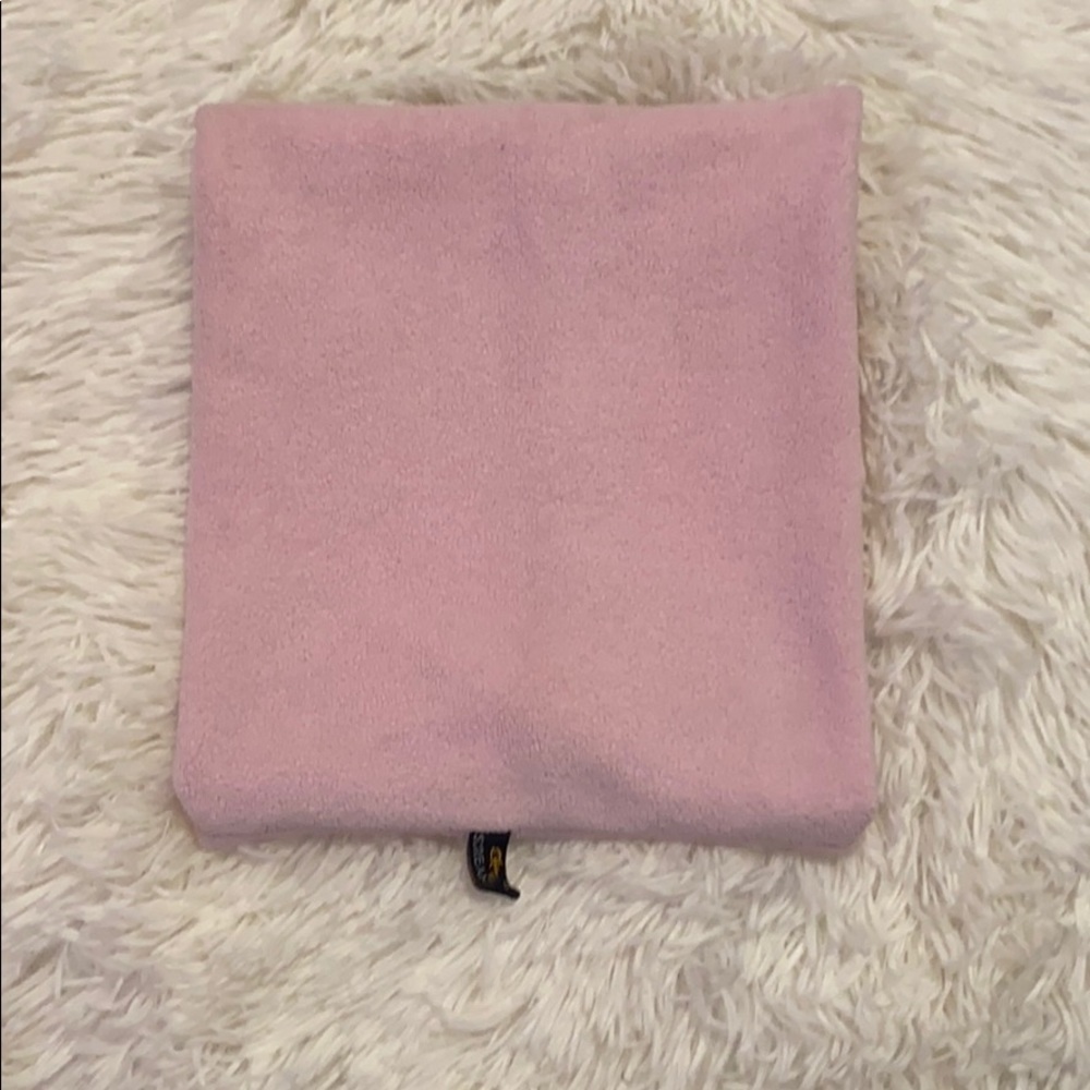 Toddler scarf.